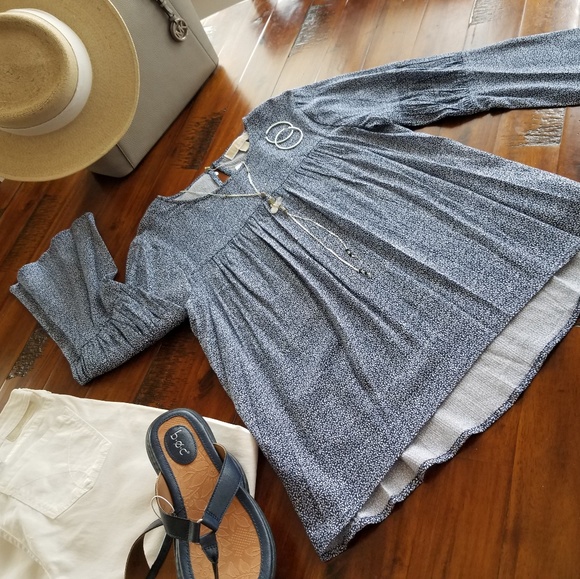 Michael Kors Blue and White Calico Print Top - Picture 7 of 7